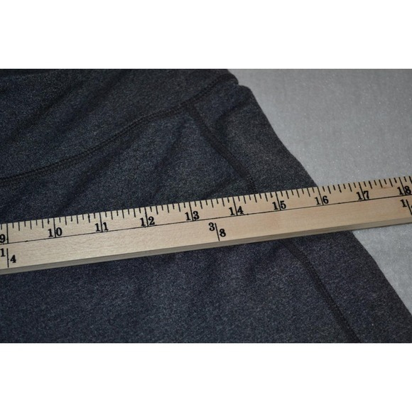 30265 Athleta Gym Pants Leggings Workout Gray Nylon Blend Size Small Womens - Picture 10 of 12